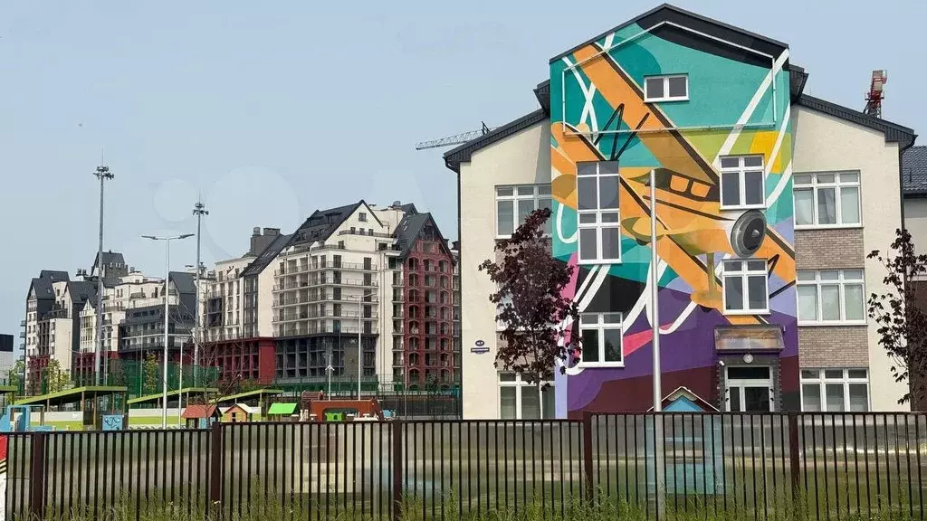 1-к. квартира, 40,6 м, 7/10 эт. - Фото 0