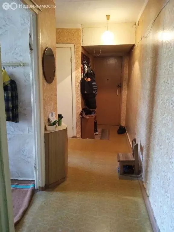 3-комнатная квартира: посёлок городского типа Голынки, улица Ленина, ... - Фото 1