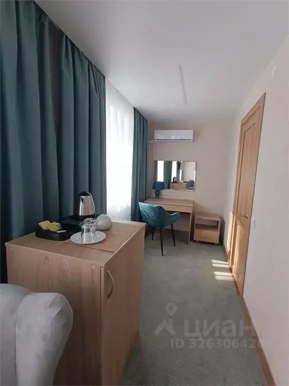 Комната Псковская область, Псков Пароменская ул., 4 - Фото 2