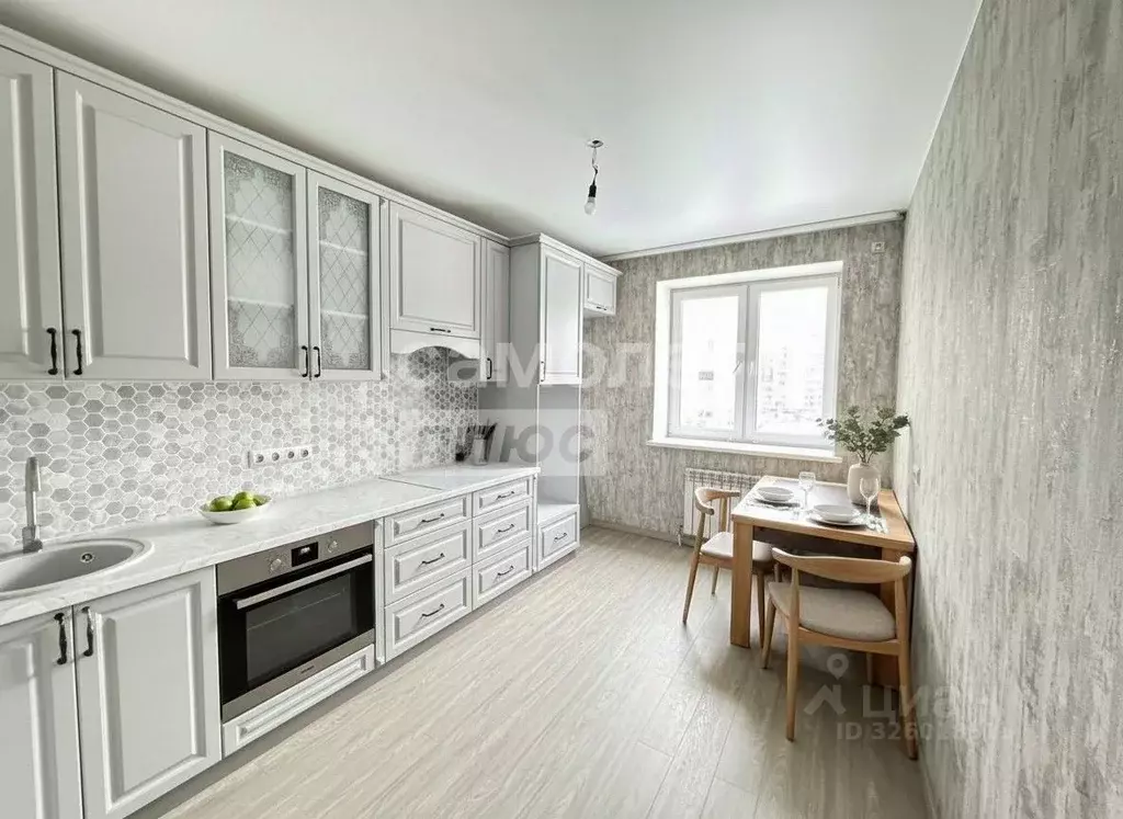 3-к кв. Омская область, Омск ул. Перелета, 19 (90.89 м) - Фото 1