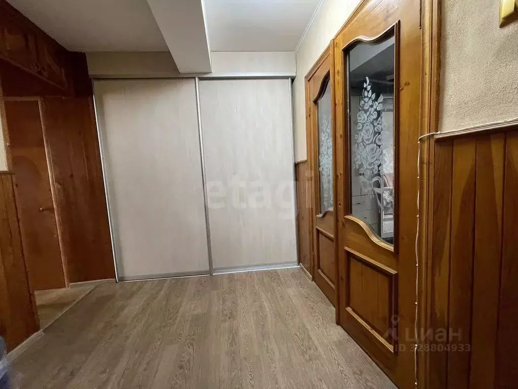 3-к кв. Крым, Симферополь ул. Ростовская (58.0 м) - Фото 2