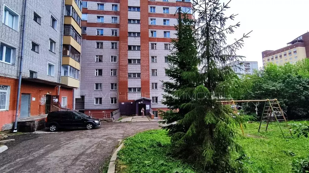 2-к кв. Кировская область, Киров ул. Володарского, 163 (66.5 м) - Фото 0