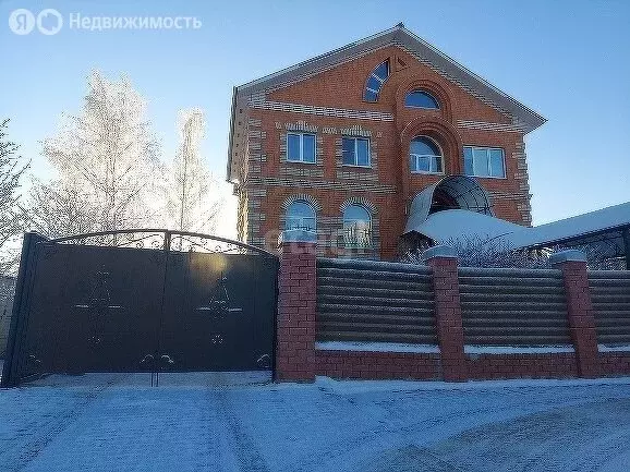 Дом в посёлок городского типа Верхняя Максаковка, улица Мича-Яг (300.7 ... - Фото 1