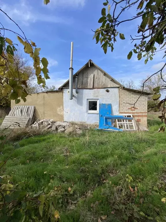 Дом в Краснодарский край, Темрюкский район, Запорожская ст-ца  (33 м) - Фото 1