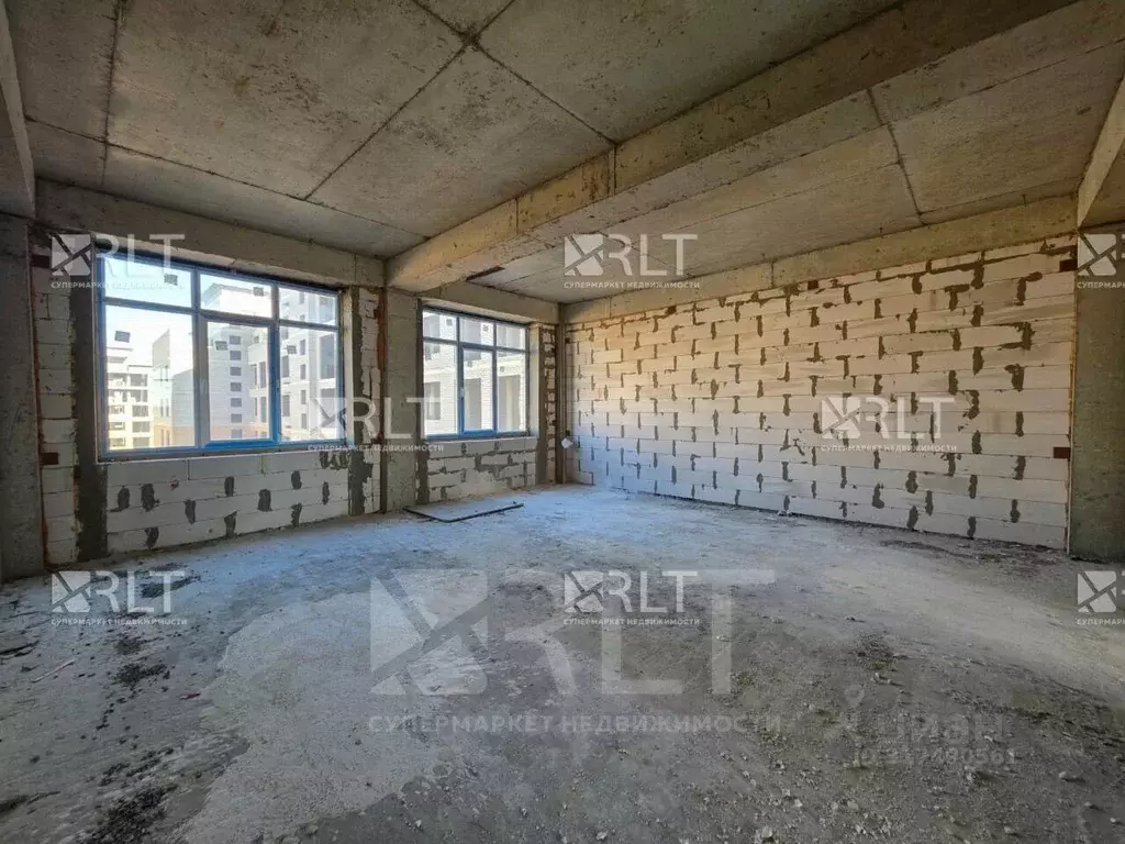 2-к кв. Дагестан, Махачкала ул. Маковая, 2к4 (80.5 м) - Фото 1