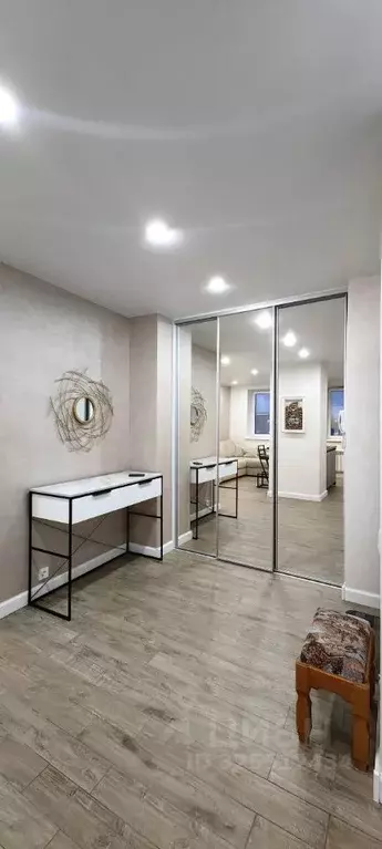 2-к кв. Омская область, Омск ул. Масленникова, 39 (65.4 м) - Фото 1