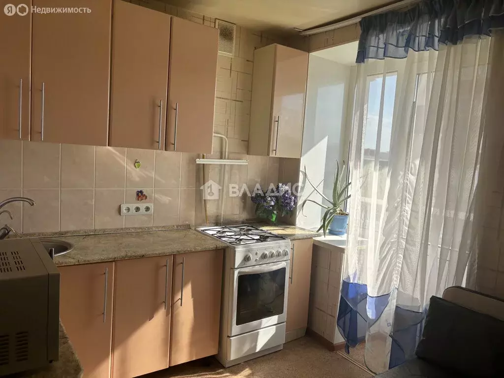 1-комнатная квартира: Волгоград, улица Андреева, 13 (30 м) - Фото 0