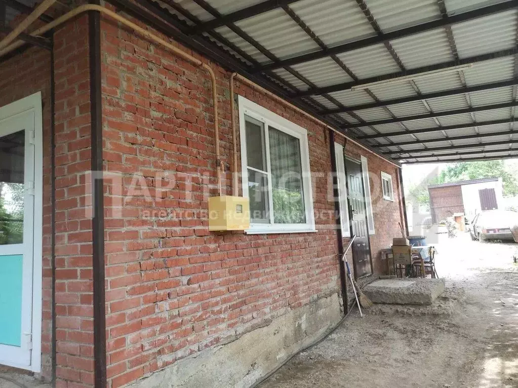 Дом в Краснодарский край, Северский район, Ильское городское ... - Фото 1