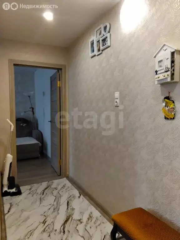 3-комнатная квартира: Ярославль, улица Урицкого, 49 (56.4 м) - Фото 2