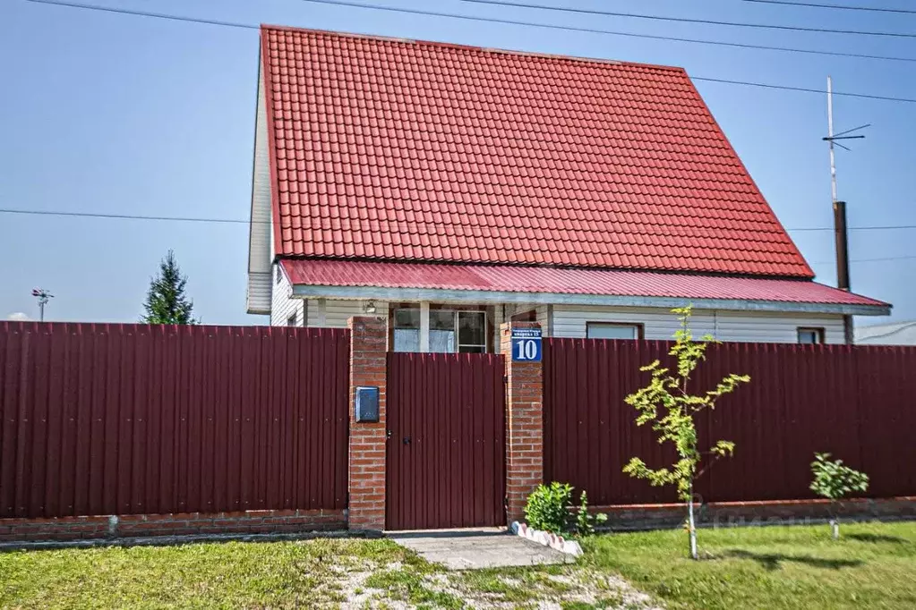 Дом в Новосибирская область, Бердск Южный мкр, 15-й кв-л, 10 (160 м) - Фото 0