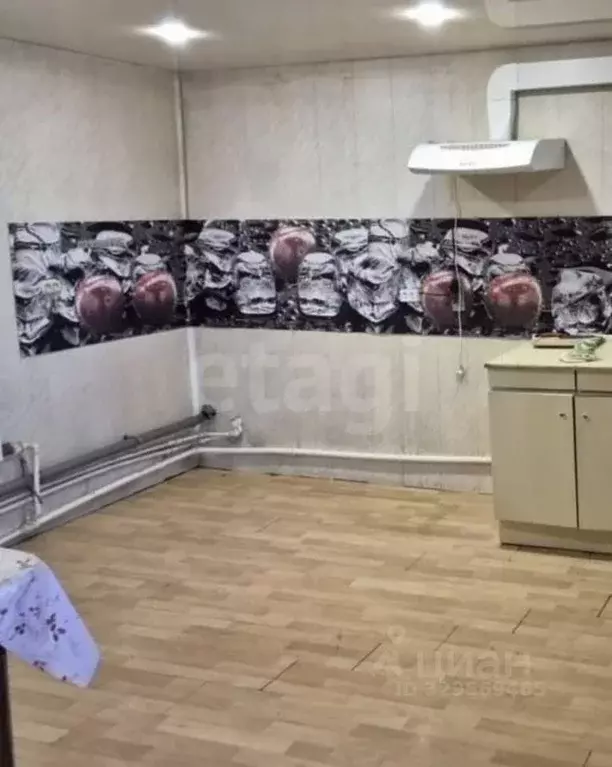 Дом в Забайкальский край, Чита ул. Энгельса, 10 (100 м) - Фото 1