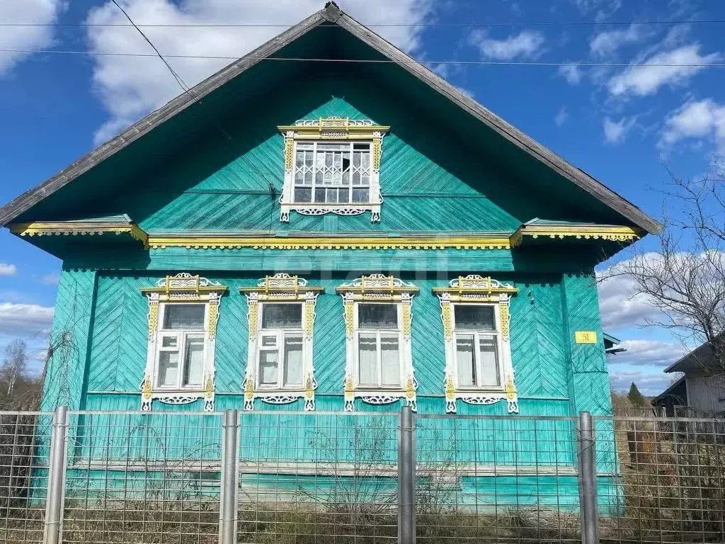 Дом в Тверская область, Максатихинский муниципальный округ, с. ... - Фото 1