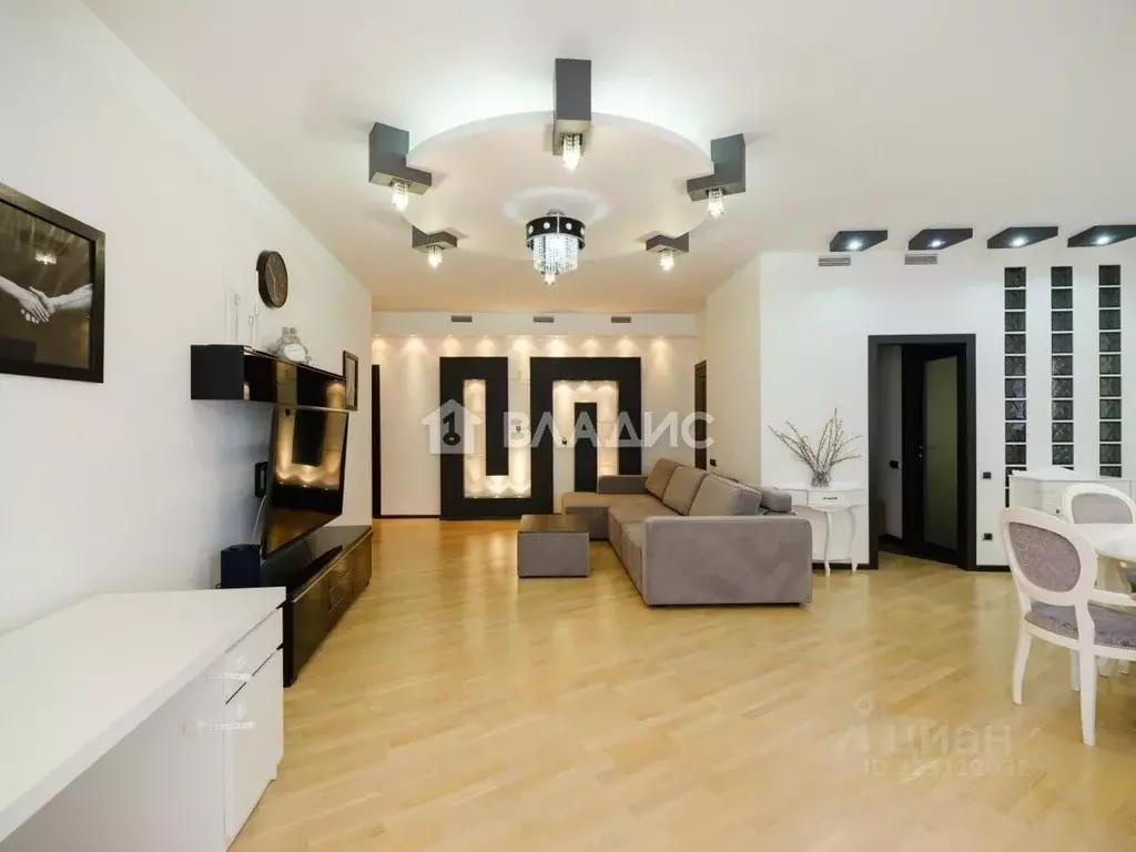 3-к кв. Московская область, Химки ул. Лавочкина, 13к2 (120.6 м) - Фото 2