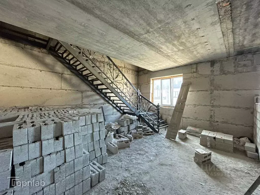 3-к кв. Кабардино-Балкария, Чегем ул. Имени М.В. Сижажева, 31 (115.0 ... - Фото 1