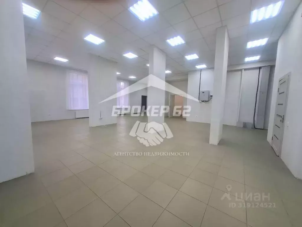 Торговая площадь в Рязанская область, Рязанский район, Дядьковское ... - Фото 1