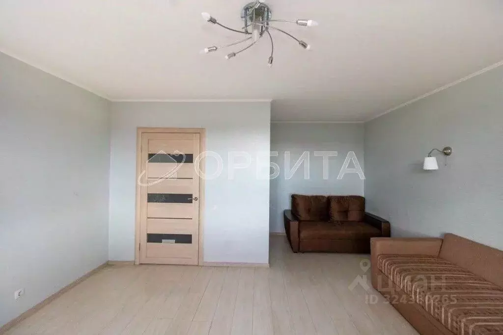 1-к кв. Тюменская область, Тюмень Мелиораторов мкр, ул. Сидора ... - Фото 2