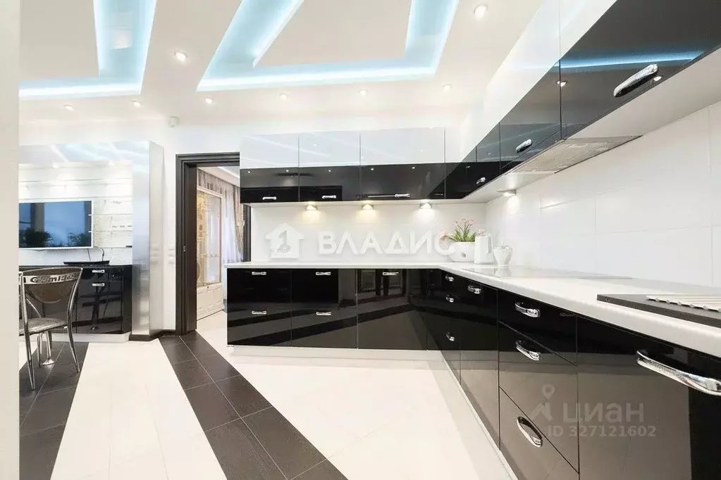 4-к кв. Карелия, Петрозаводск Мурманская ул., 1А (135.0 м) - Фото 1