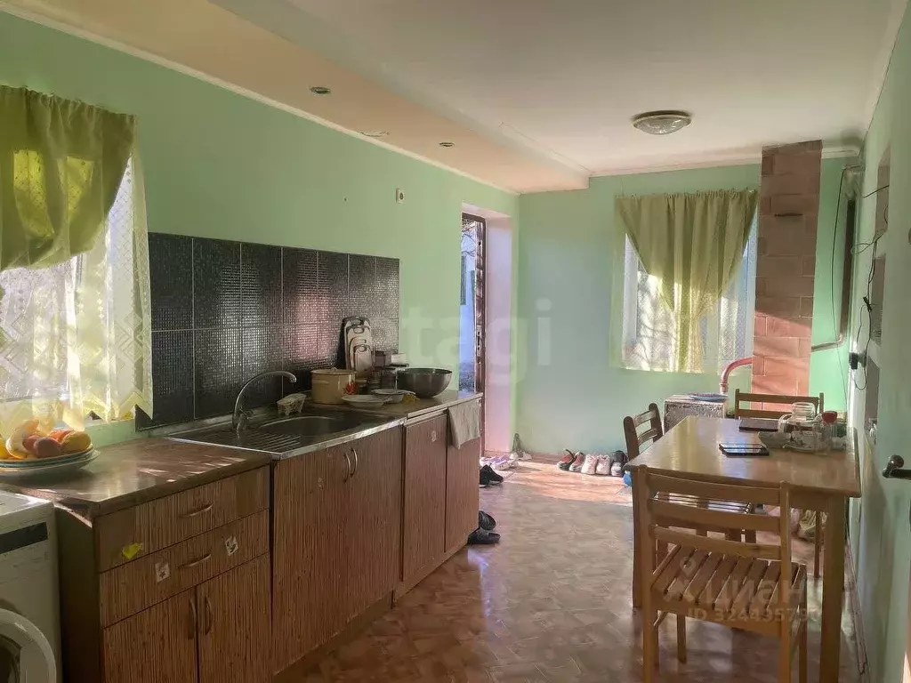 Дом в Севастополь с. Широкое, ул. Бархатовой, 6 (47 м) - Фото 1