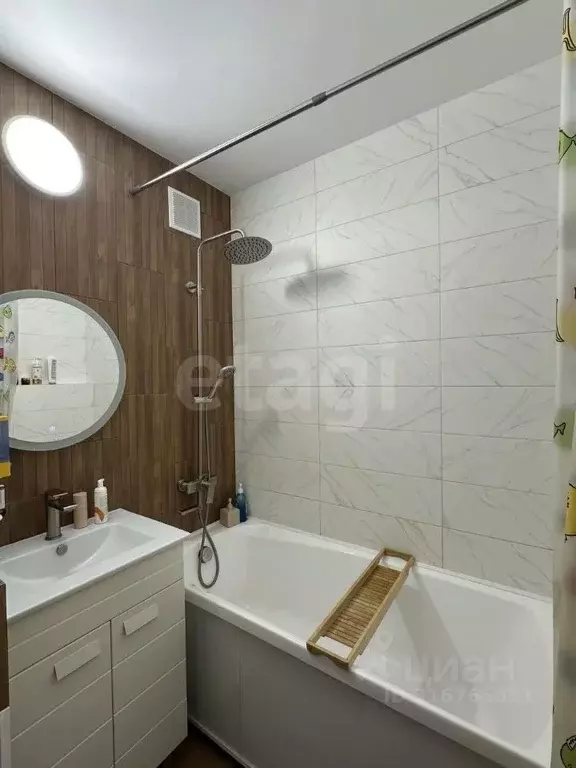 2-к кв. Удмуртия, Ижевск ул. Архитектора П.П. Берша, 16 (57.3 м) - Фото 0