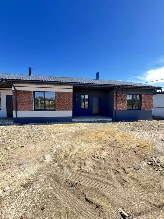 Дом в Челябинская область, Магнитогорск Приуральский кп, ул. ... - Фото 1