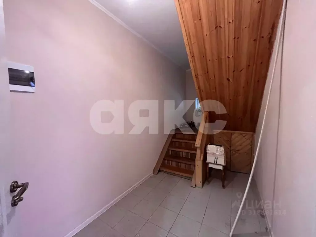 Дом в Краснодарский край, Горячий Ключ ул. Солнечный Берег, 100 (233 ... - Фото 1