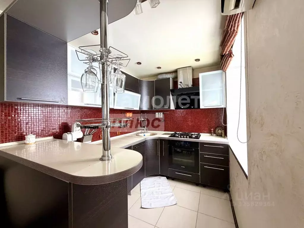 3-к кв. Оренбургская область, Бузулук 1-й мкр, 1 (58.3 м) - Фото 1