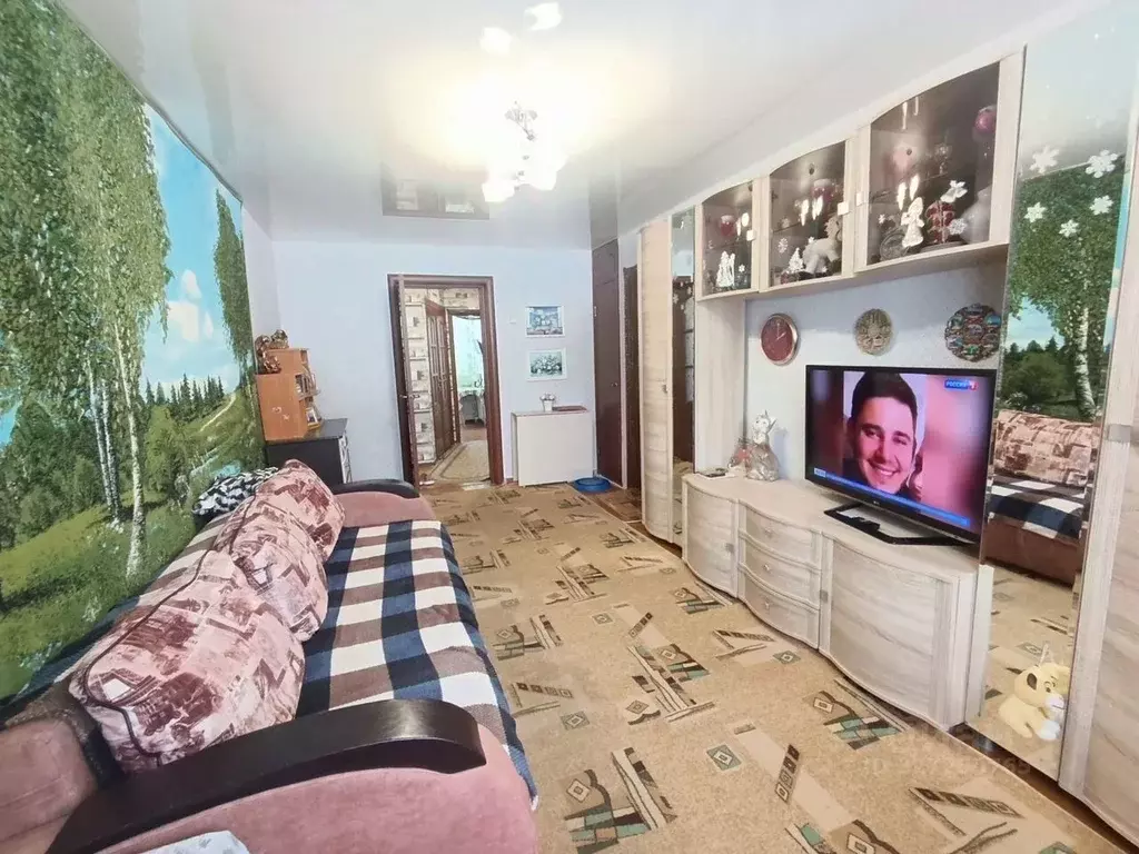 3-к кв. Свердловская область, Дегтярск ул. Циолковского, 2 (61.0 м) - Фото 1