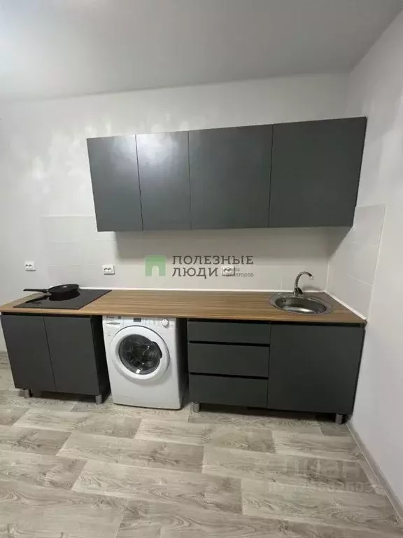 1-к кв. Севастополь ш. Лабораторное, 33к2 (36.0 м) - Фото 2