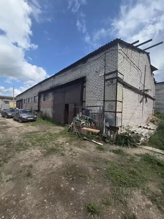 Производственное помещение в Брянская область, Жуковка ул. Карла ... - Фото 1