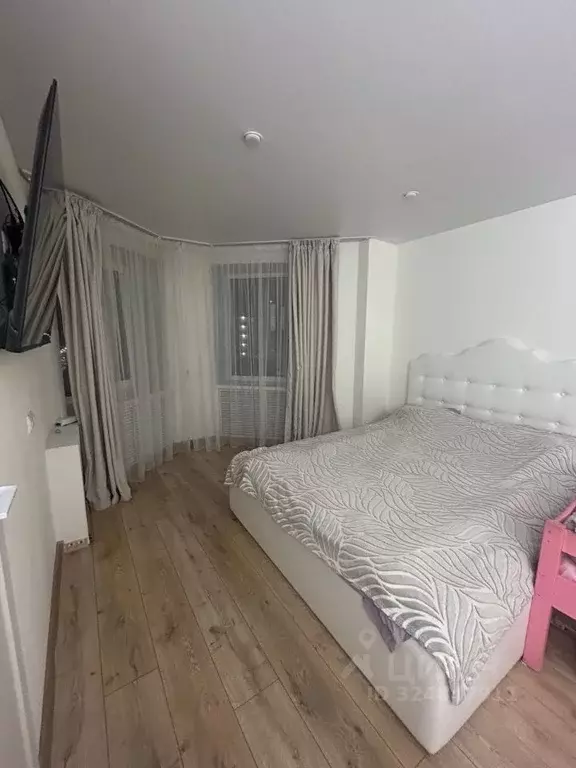 2-к кв. Кировская область, Киров ул. Ленина, 35 (62.0 м) - Фото 2