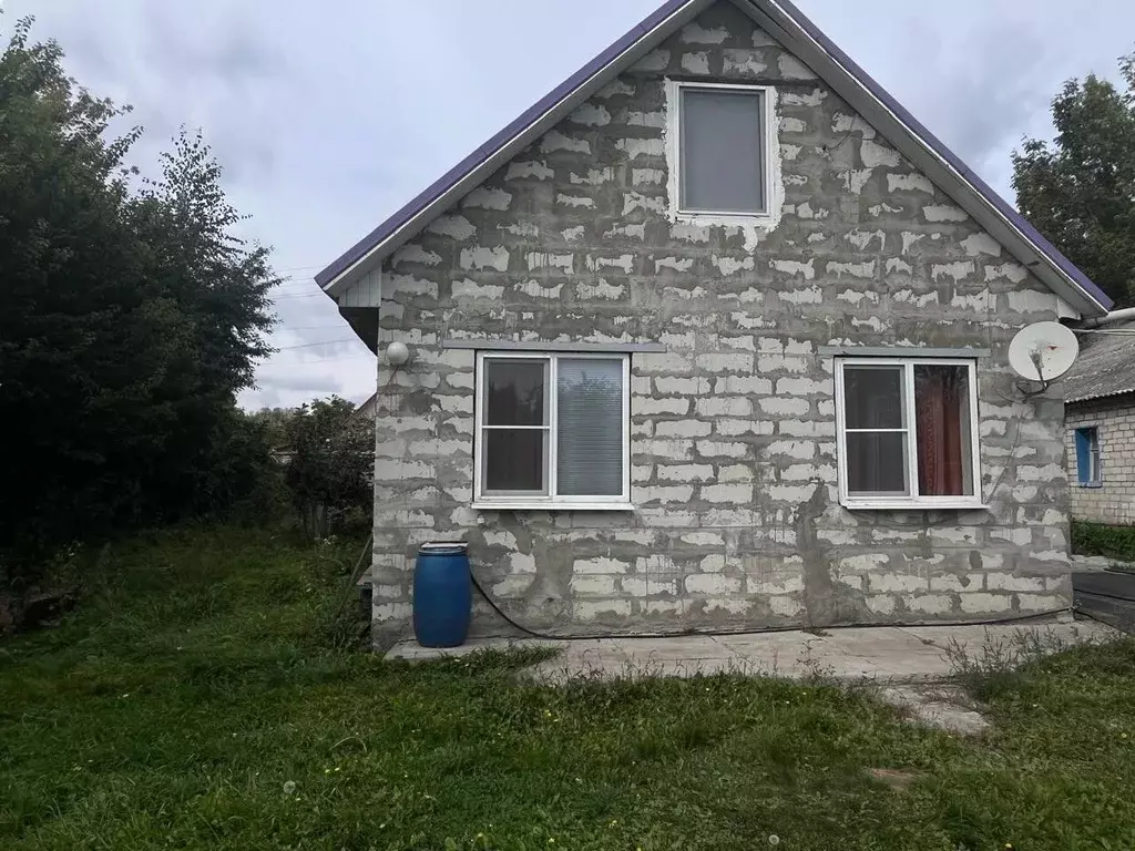 Дом в Белгородская область, Старый Оскол Тенистая ул., 20 (120 м) - Фото 1