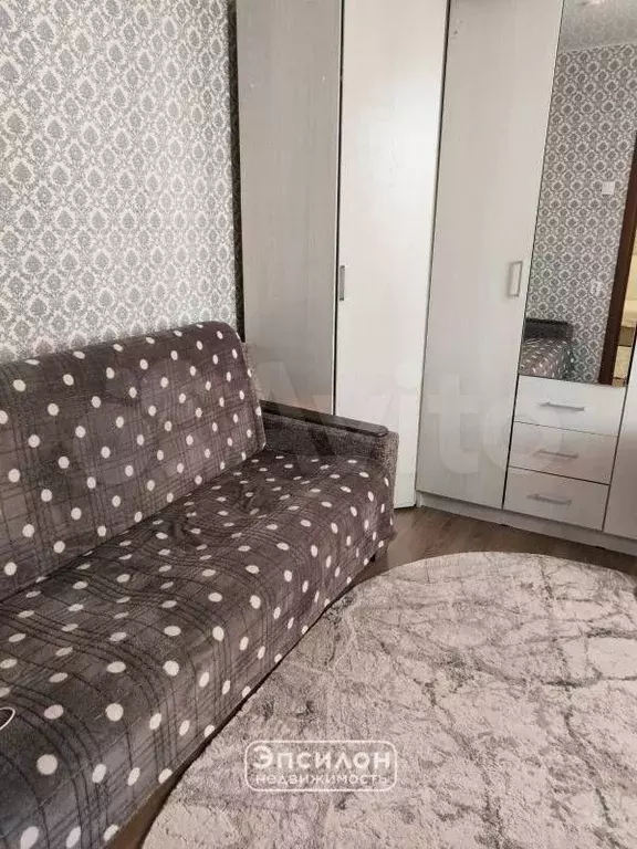 4-к. квартира, 61 м, 5/5 эт. - Фото 1
