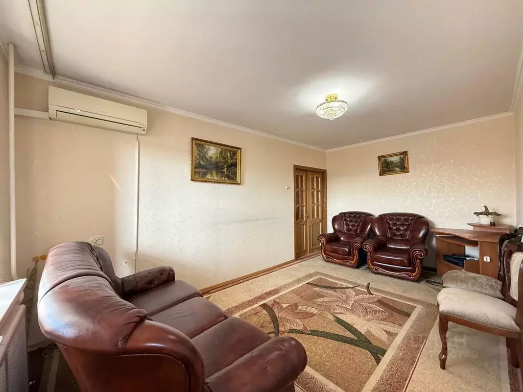 2-к кв. Кабардино-Балкария, Нальчик Осетинская ул., 127 (52.9 м) - Фото 2