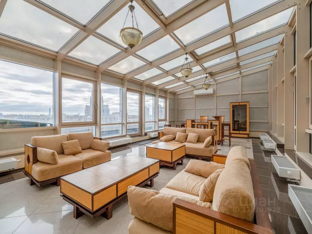 5-к кв. Москва Композиторская ул., 17 (414.6 м) - Фото 1