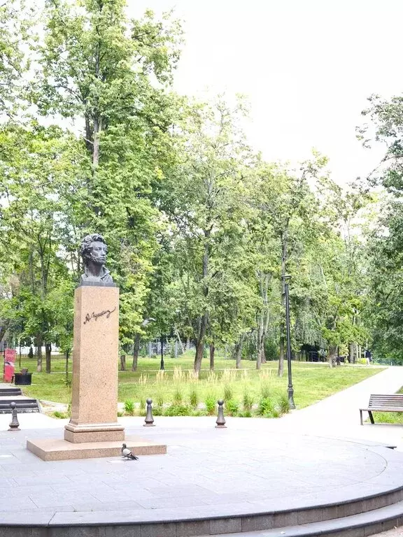 1-комнатная квартира: Дзержинский, улица Ленина, 9 (34 м) - Фото 0