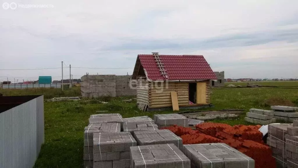 Участок в Тюменский район, деревня Есаулова (8 м) - Фото 0