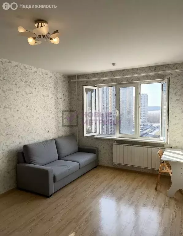 1-комнатная квартира: Санкт-Петербург, улица Оптиков, 52к2Г (40.8 м) - Фото 2