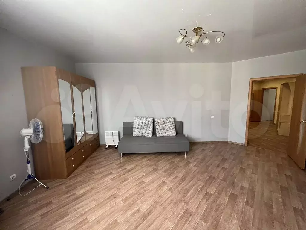 3-к. квартира, 85 м, 9/9 эт. - Фото 1