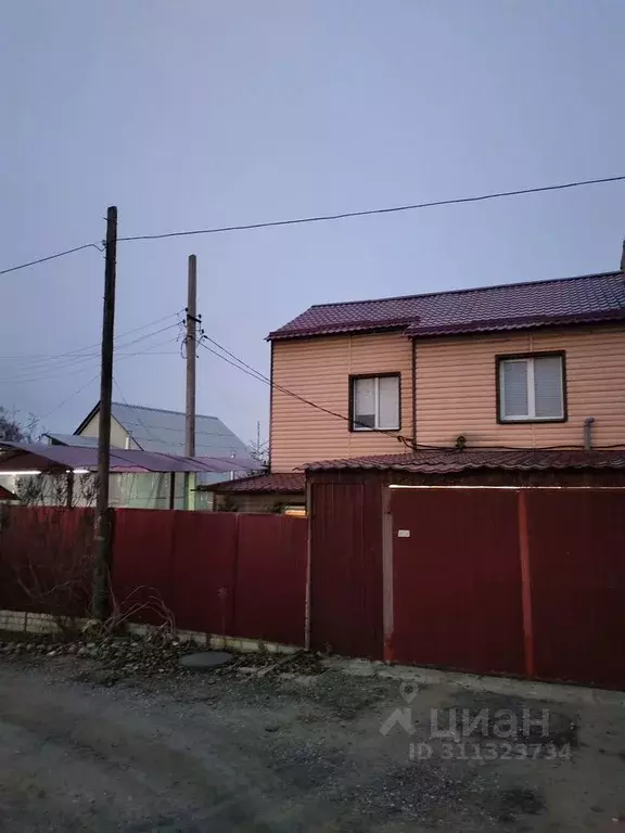 Дом в Волгоградская область, Городище рп ул. Андреева (94 м) - Фото 0