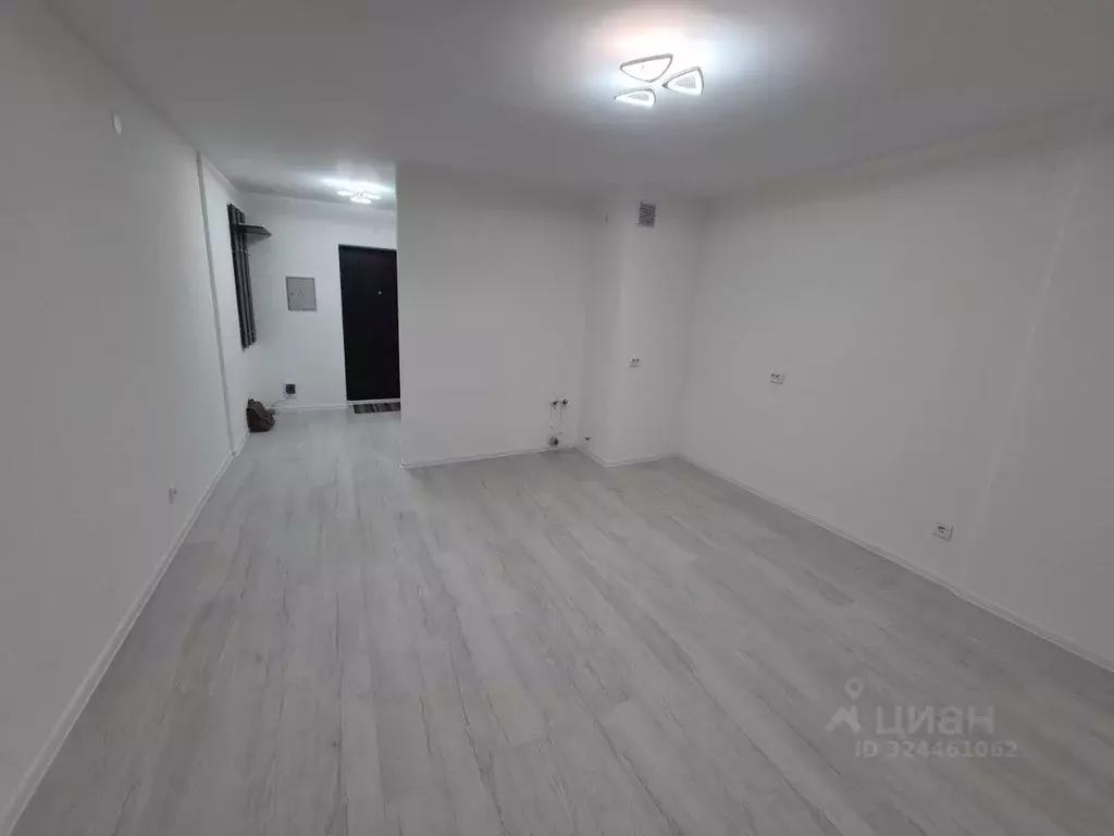 Студия Свердловская область, Екатеринбург ул. Рощинская, 21к2 (27.0 м) - Фото 2