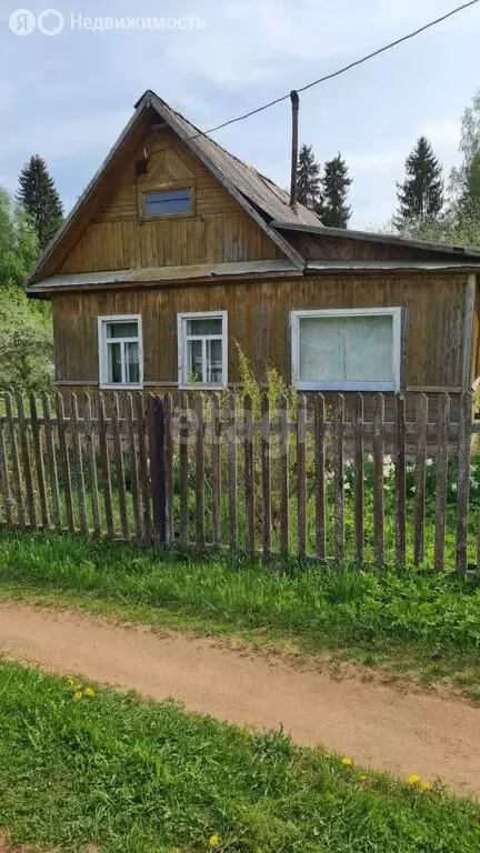 Дом в Ленинградская область, Тихвинское городское поселение, СНТ № 6 ... - Фото 0