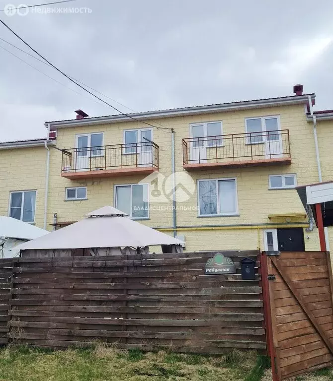 Дом в посёлок Октябрьский, Радужная улица, 1 (109.5 м) - Фото 0