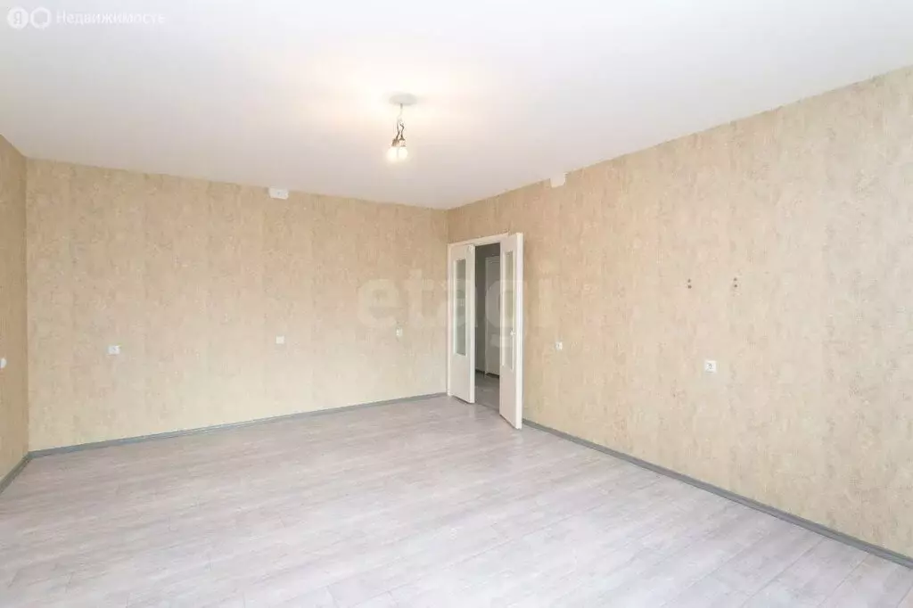 3-комнатная квартира: Тобольск, микрорайон Центральный, 24 (77.5 м) - Фото 2