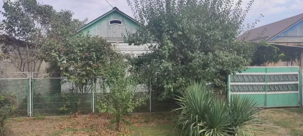 Дом в Краснодарский край, Усть-Лабинск ул. Мичурина, 22 (61 м) - Фото 1