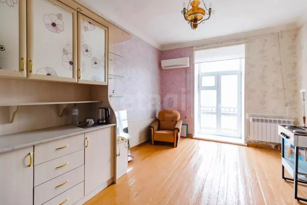 Комната Хабаровский край, Комсомольск-на-Амуре ул. Калинина, 24 (84.4 ... - Фото 1