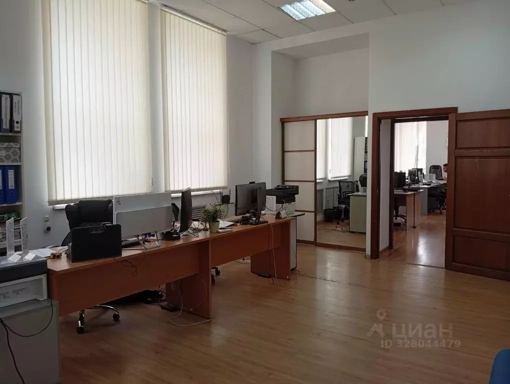 Офис в Новосибирская область, Новосибирск Красный просп., 39 (147 м) - Фото 1