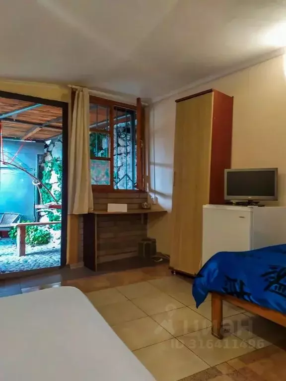 Дом в Крым, Ялта городской округ, Симеиз пгт ул. Советская, 60Б (17 м) - Фото 0