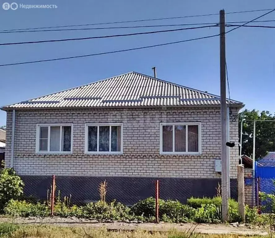 Дом в Благодарный, Московская улица (276 м) - Фото 0