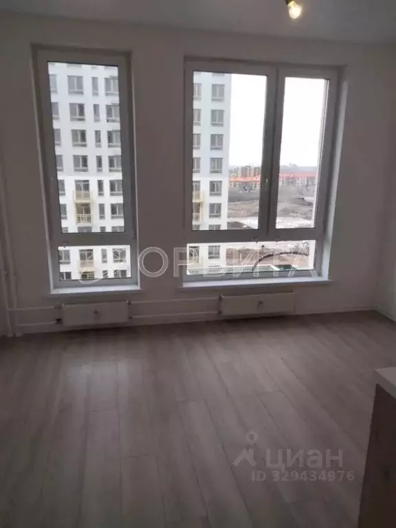 Студия Тюменская область, Тюмень ул. Юрия Рогачева, 9к1 (21.0 м) - Фото 2