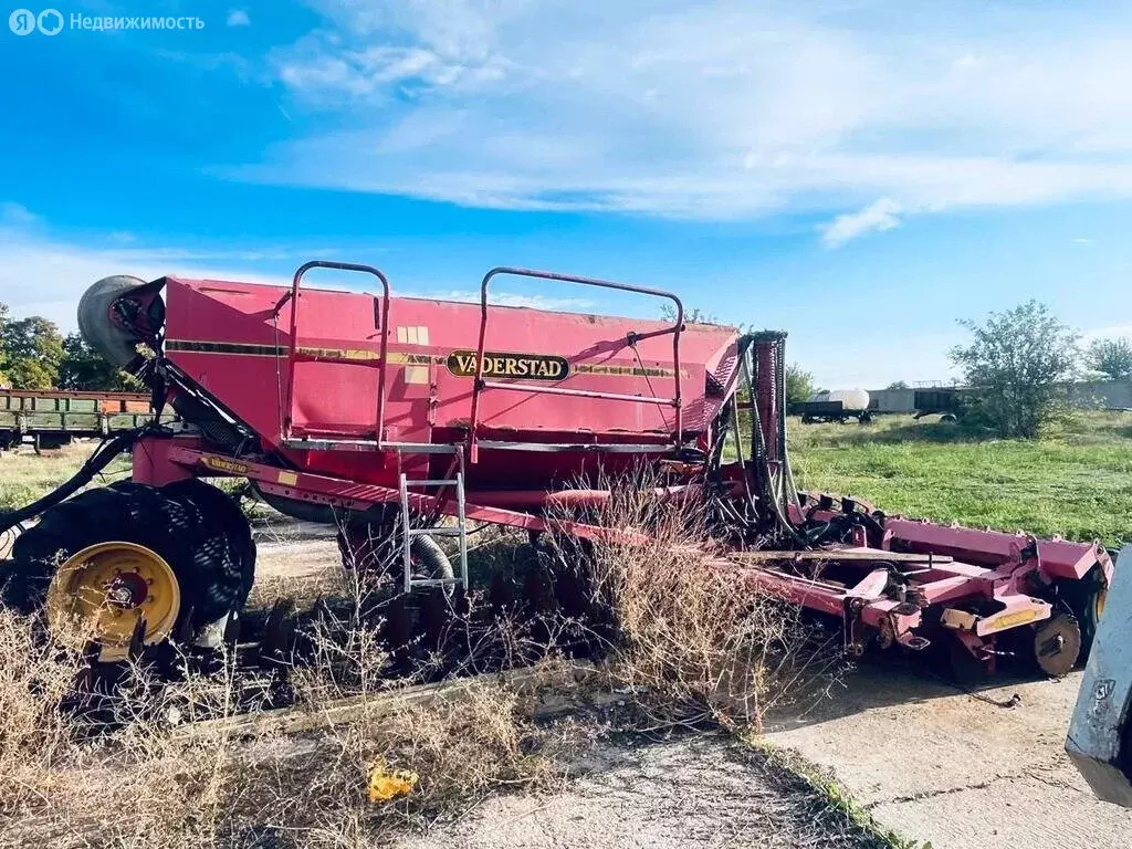 Участок в Сакский район, село Столбовое (4194 м) - Фото 1